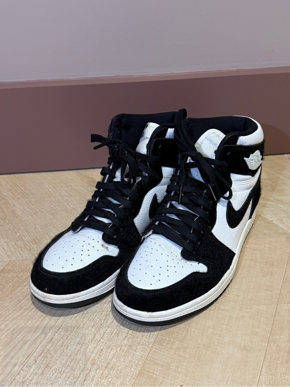 Jordan 1 Retro High Twist in Black and White - Picture 3 of 6